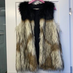 Aritzia Faux Fur Vest